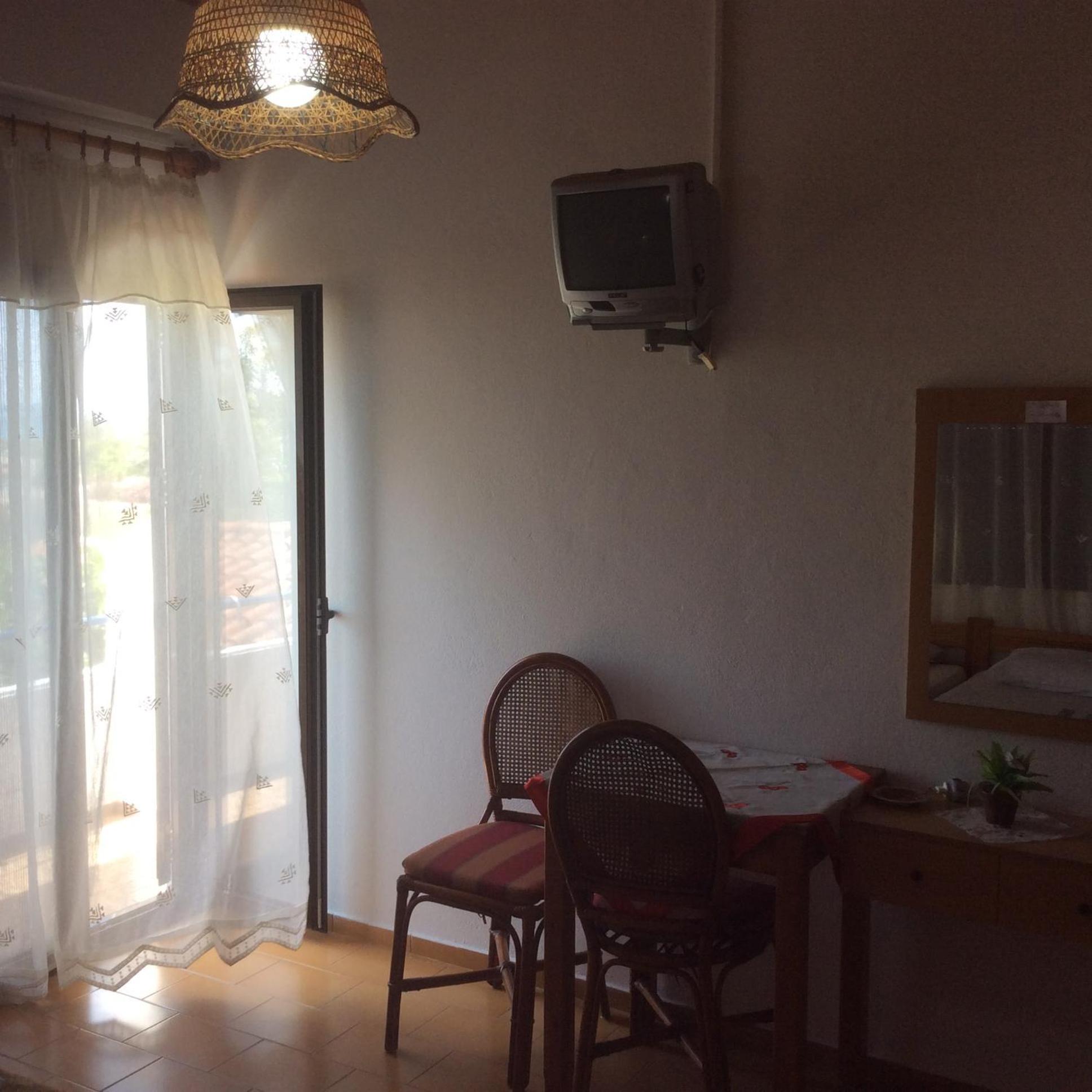 Artemis Rooms Dimos Dimos Sfakia Exteriör bild